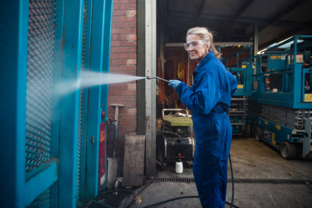 Best Sidewalk Pressure Washing  in Rochelle, IL